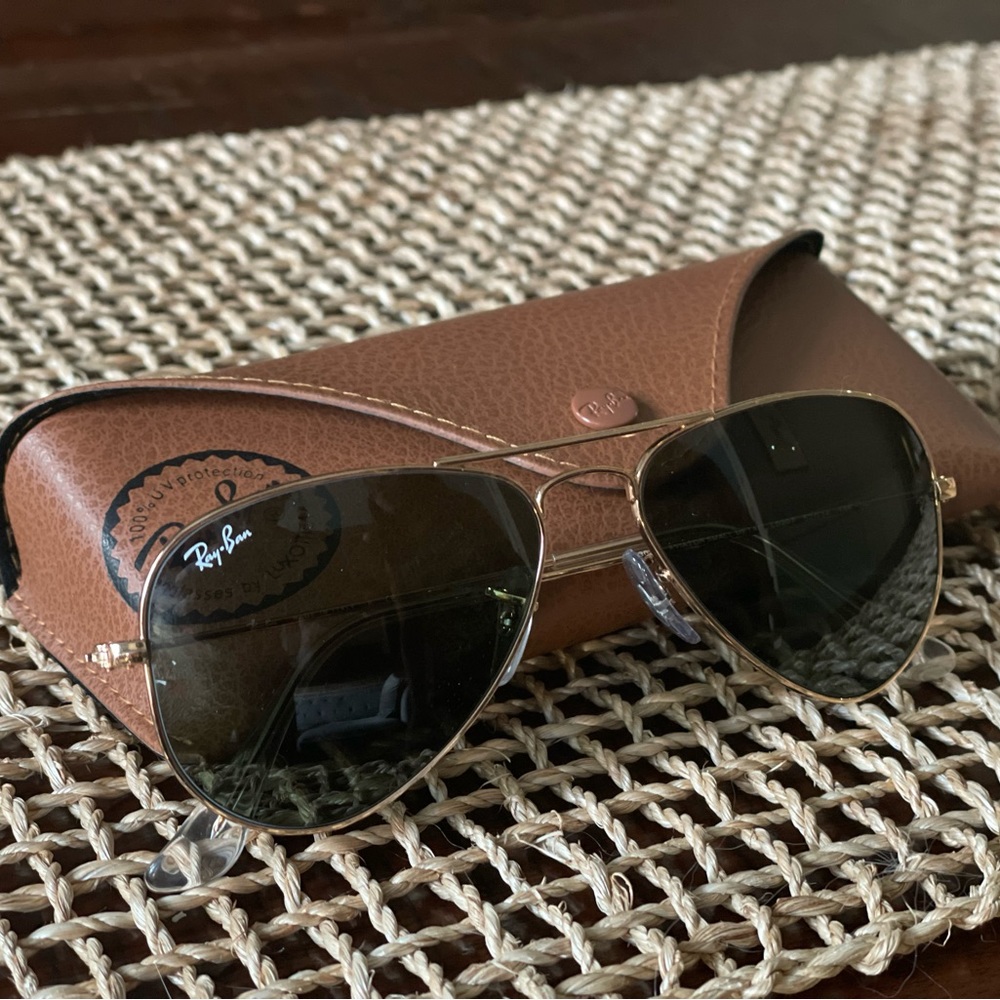 Brand New! Ray Ban Aviators Size SM